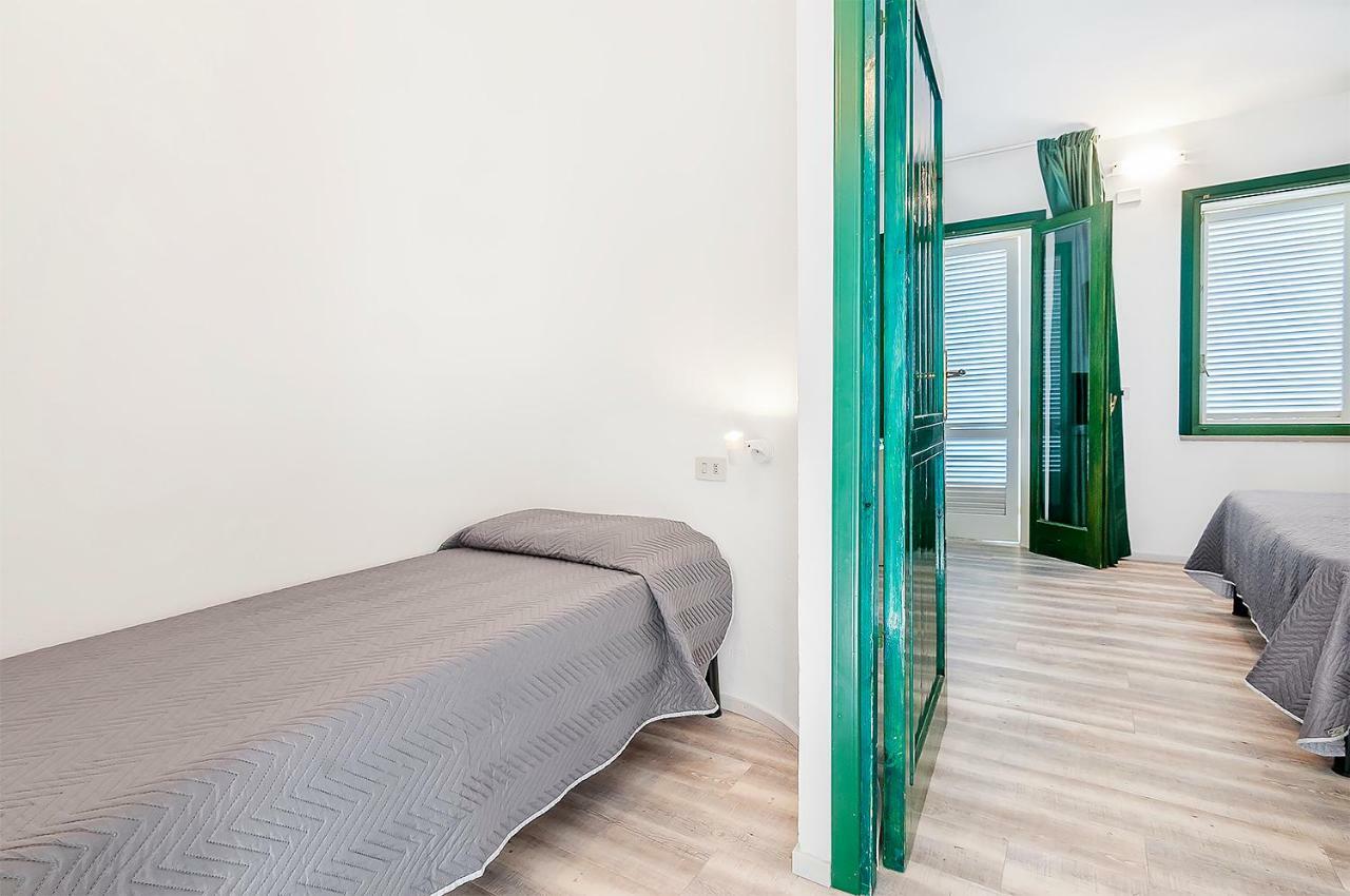 Hotel Capo Di Stella 카폴리베리 외부 사진